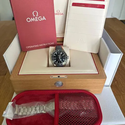 Omega Seamaster Planet Ocean 232.30.44.22.01.001 43.5mm Stainless steel Black 7