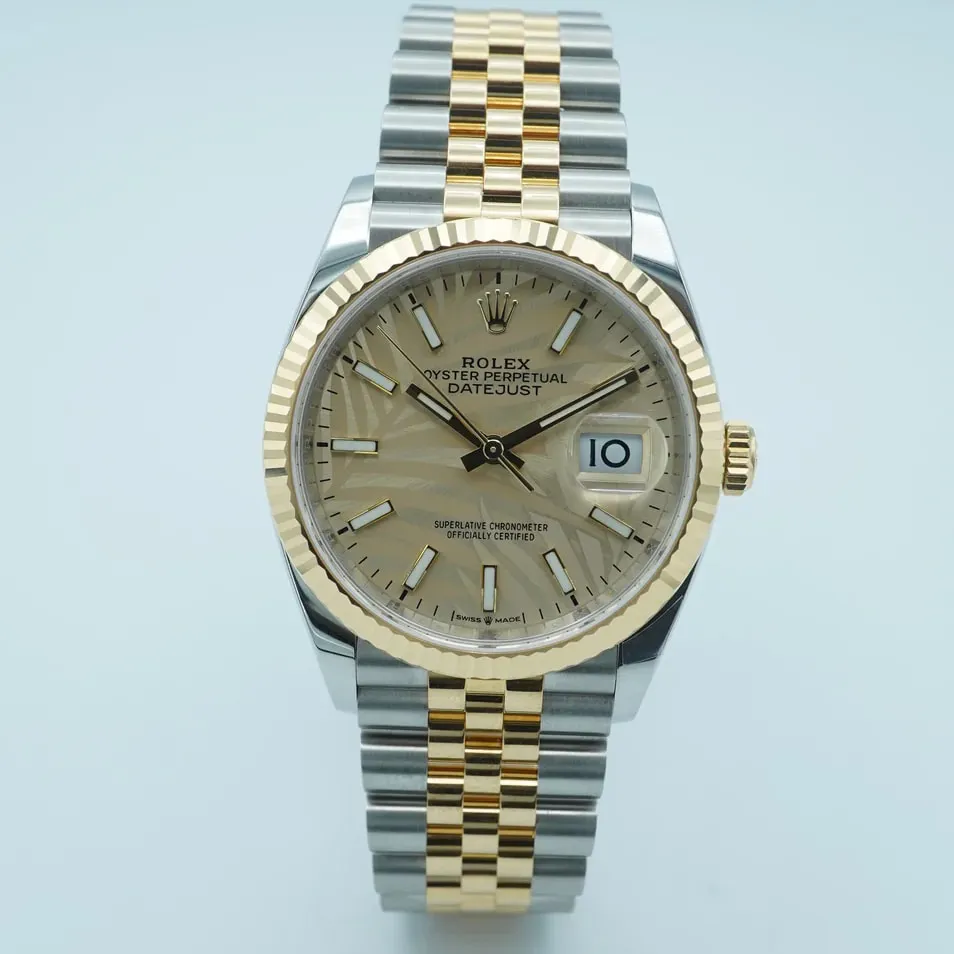 Rolex Datejust 36 126233-0037 36mm Yellow gold and Oystersteel Champagne