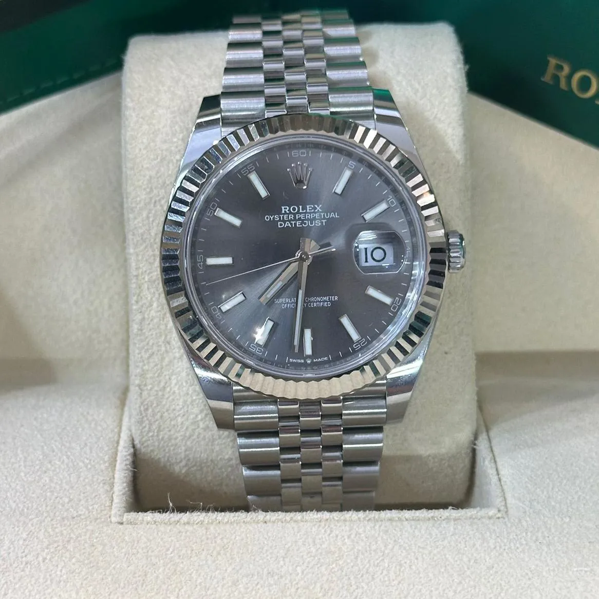 Rolex Datejust 41 126334-0014 41mm White gold and Oystersteel Gray