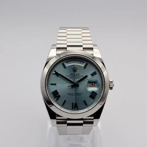 Rolex Day-Date 40 228206 40mm Platinum Blue