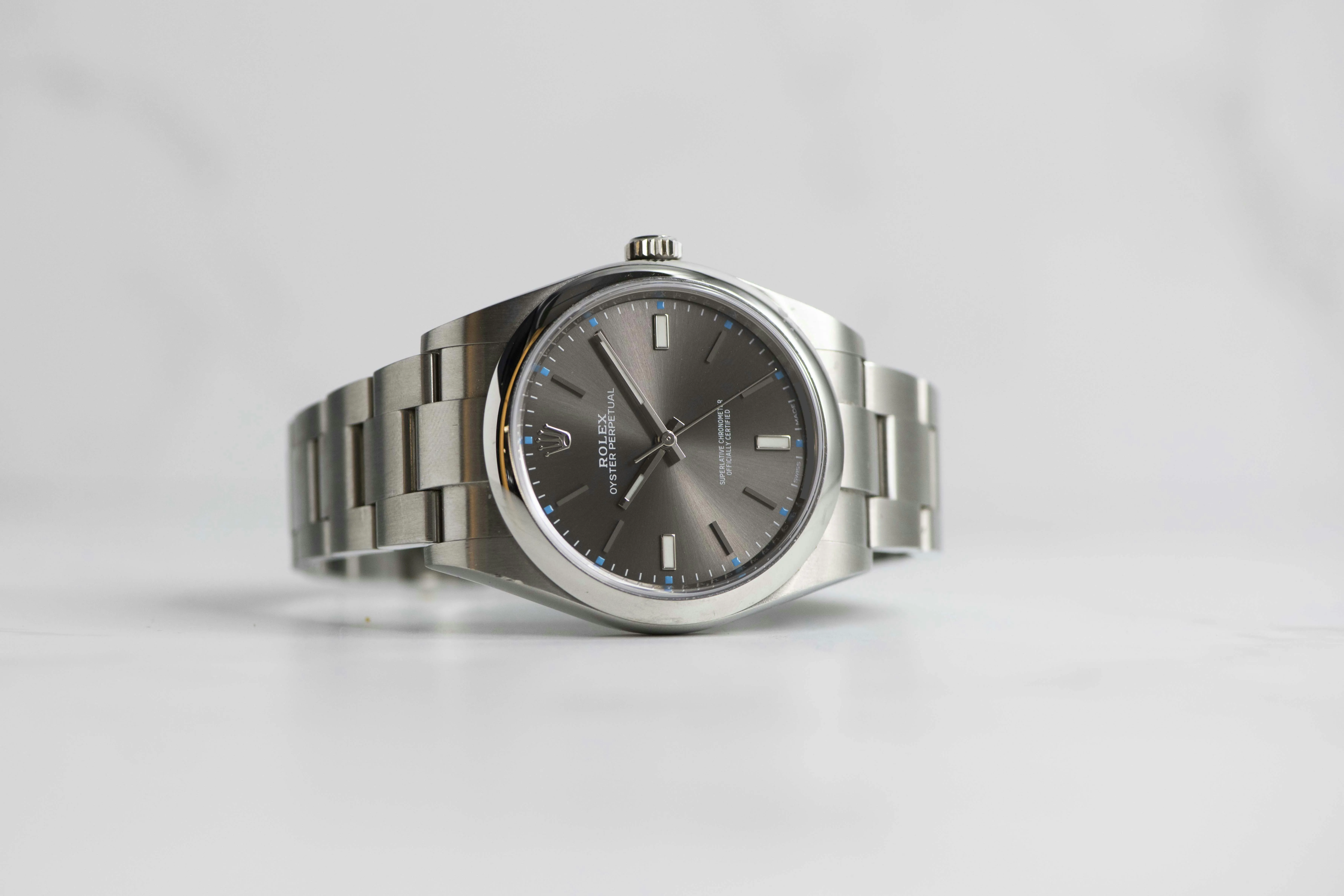 Rolex Oyster Perpetual 39 114300