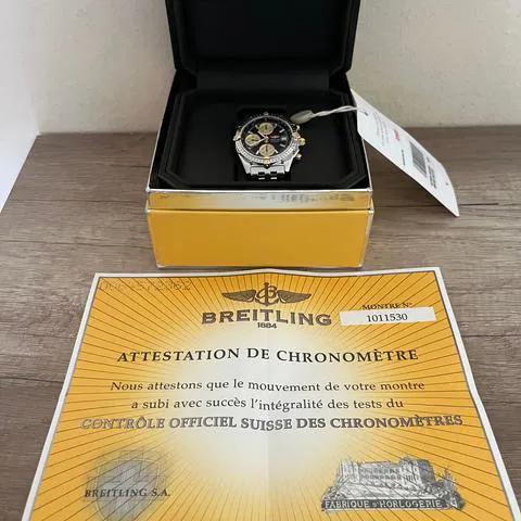 Breitling Chronomat B13050.1 39mm Yellow gold and stainless steel Black 4