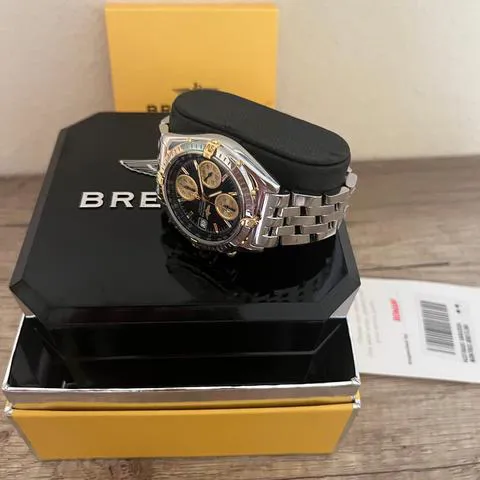 Breitling Chronomat B13050.1 39mm Yellow gold and stainless steel Black 6