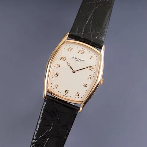 Patek Philippe Gondolo 3842R 28.6mm Rose gold White 2