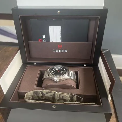 Tudor Heritage Ranger 79910 41mm Stainless steel Black