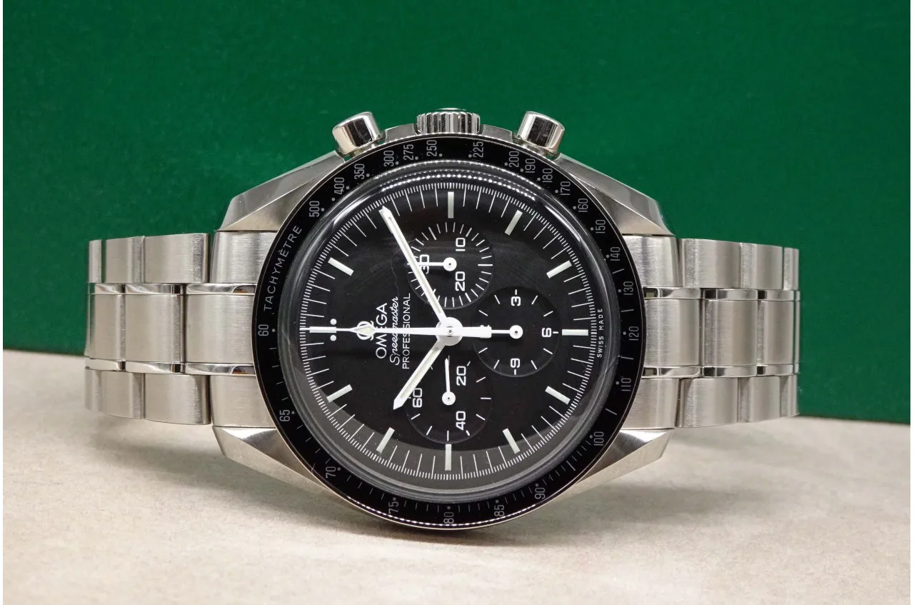 Omega Speedmaster Moonwatch 311.30.42.30.01.005 42mm Stainless steel Black