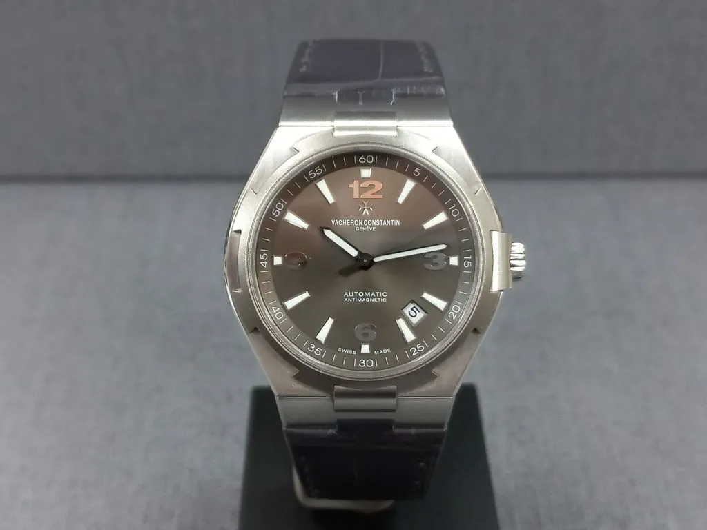 Vacheron Constantin Overseas 47040/000W-9500