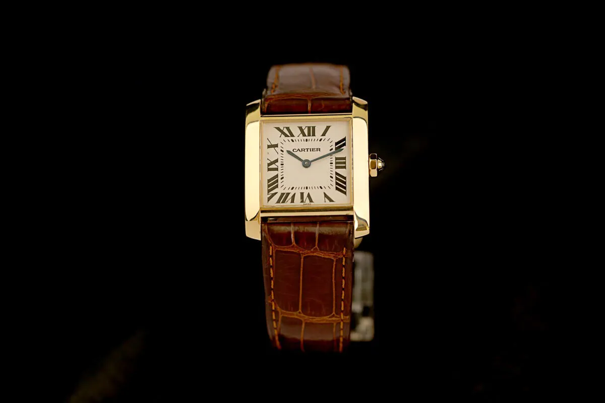 Cartier Tank Française 1821 25mm Yellow gold