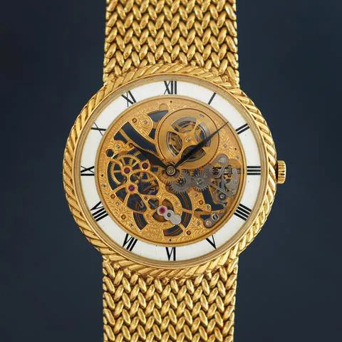 Audemars Piguet Ultra-thin 31mm Yellow gold Transparent