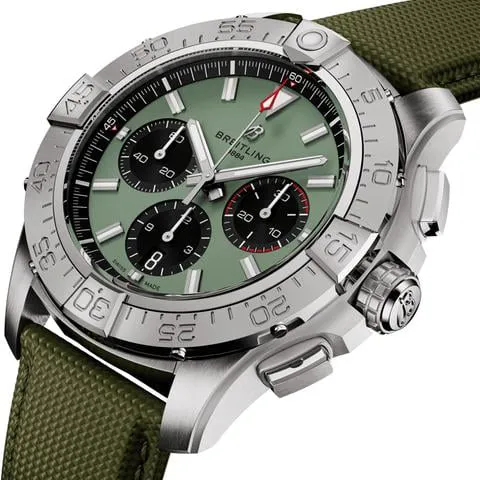 Breitling Avenger AB0147101L1X1 Stainless steel Green 1