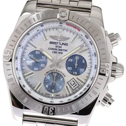 Breitling Chronomat AB0115 44mm Stainless steel White