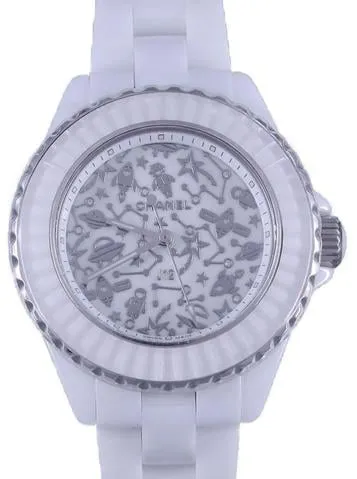 Chanel J12 H7990 33mm White