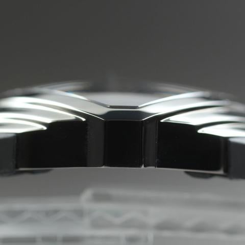 Hamilton Ventura H246150 Stainless steel Black Japan
