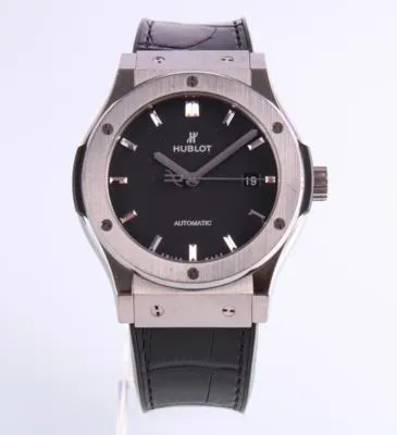 Hublot Classic Fusion 45, 42, 38, 33  542.NX.1171.LR 42mm Titanium 1