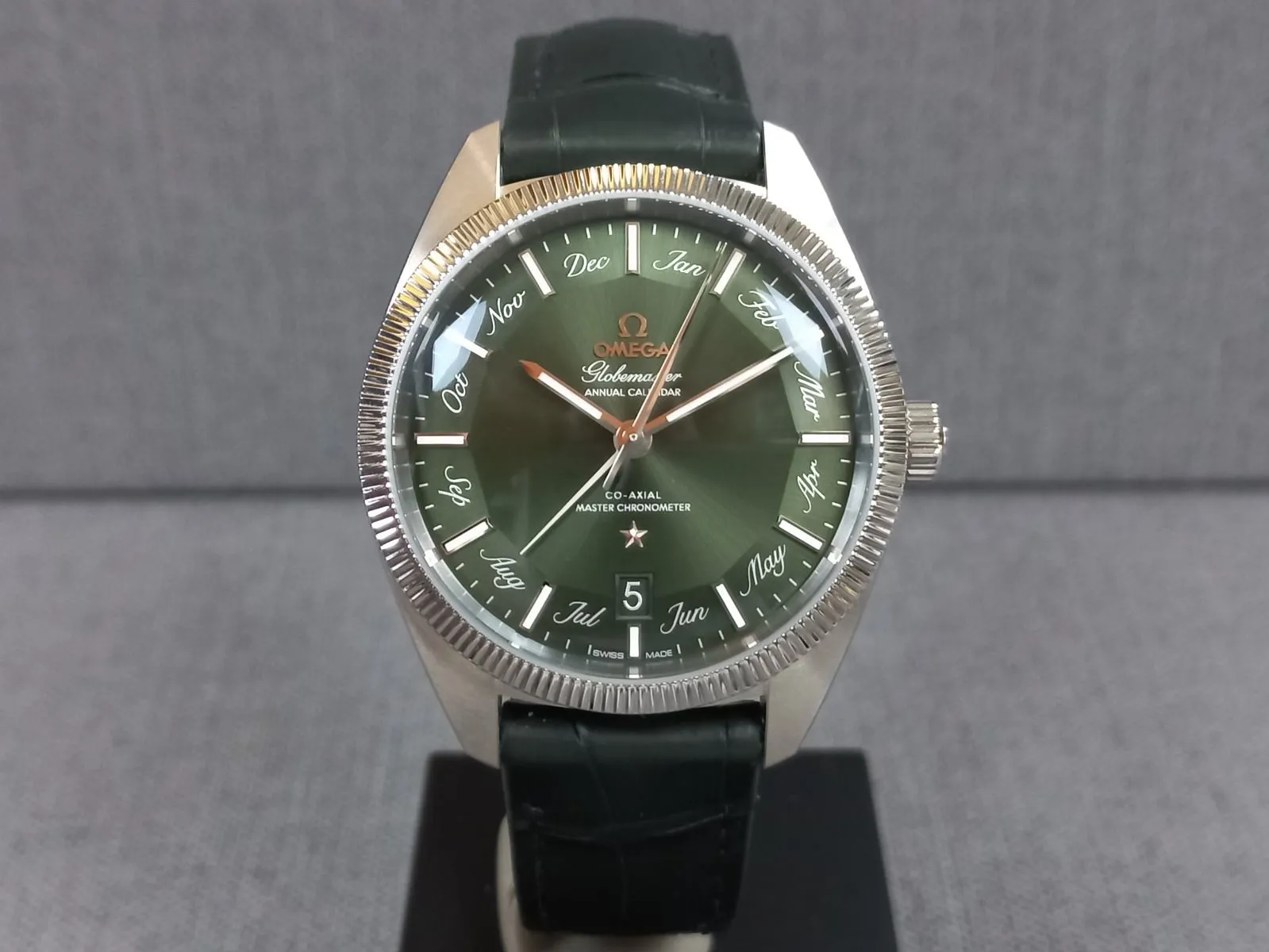 Omega Globemaster 130.33.41.22.10.001 41mm Green