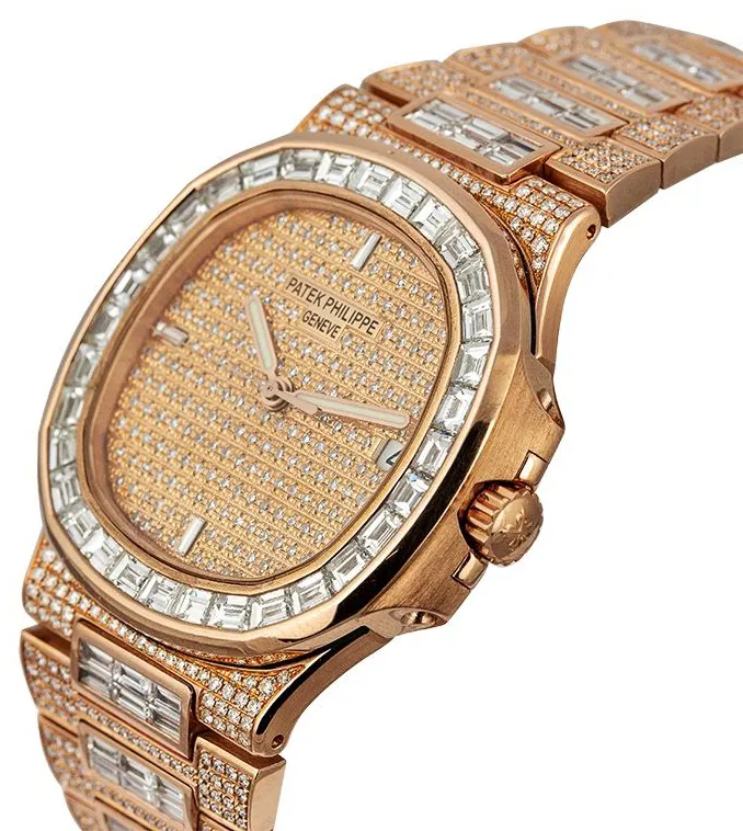 Patek Philippe Nautilus 5711R 40mm Rose gold Diamond 2