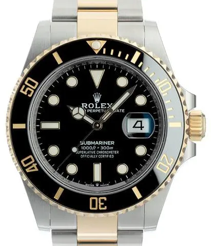 Rolex Submariner 126613LN 41mm Yellow gold and Stainless steel Black