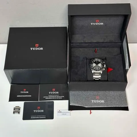 Tudor Black Bay M79360N-0001 41mm Stainless steel Black 5