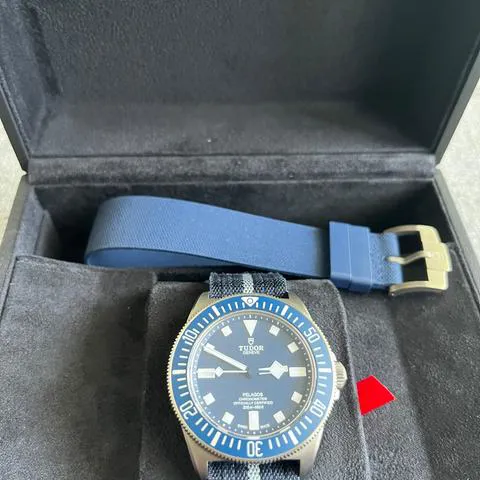 Tudor Pelagos 25707B/22 42mm Titanium Blue