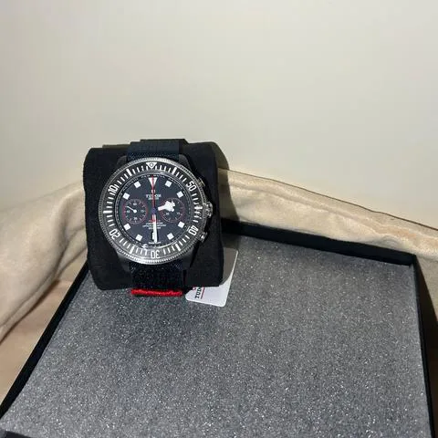 Tudor Pelagos M25807KN-0001 43mm Carbon fiber Blue 9