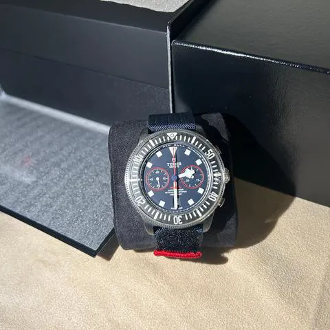 Tudor Pelagos M25807KN-0001 43mm Carbon fiber Blue 14