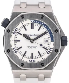 Audemars Piguet Royal Oak Offshore Diver 15710ST.OO.A010CA.01 Stainless steel White