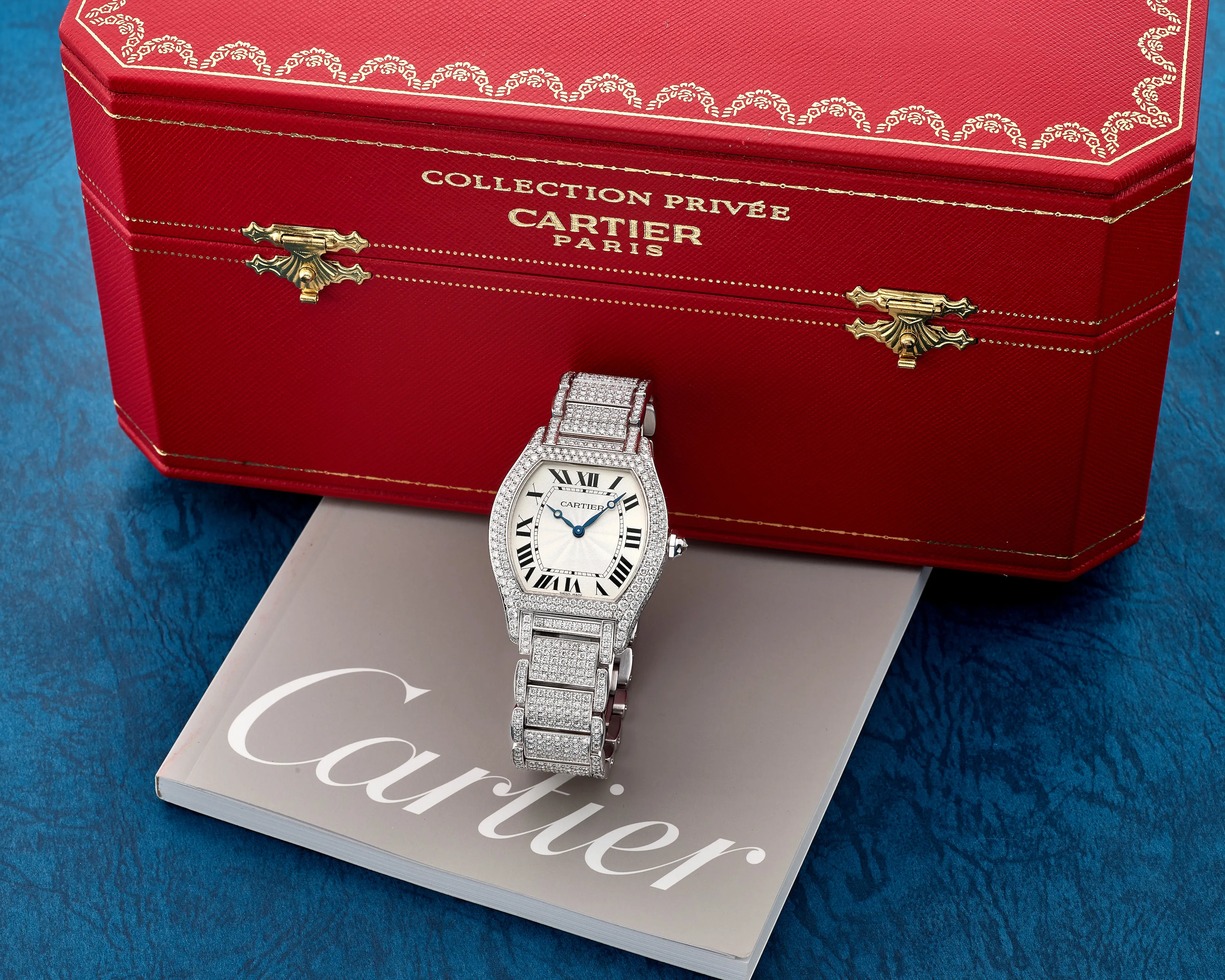 Cartier Tortue 2497 34mm White gold and Diamond Silver 5