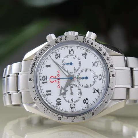 Omega Speedmaster Broad Arrow 321.10.42.50.04.001 42mm Stainless steel White