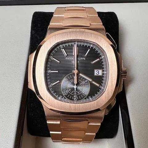 Patek Philippe Nautilus 5980/1R-001 40.5mm Rose gold Black