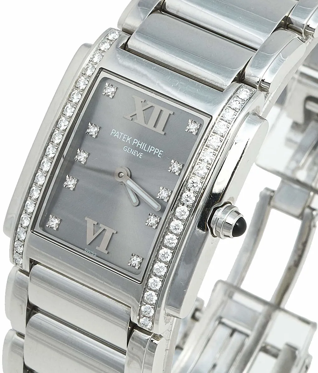 Patek Philippe Twenty~4 4910/10A-010 25mm Stainless steel Gray 1