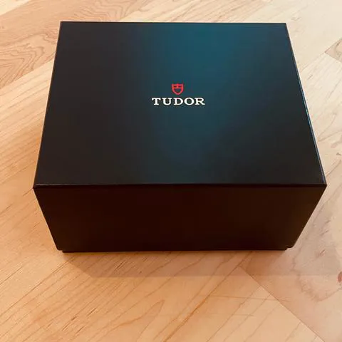 Tudor Black Bay 79210CNU 41mm Ceramic Black 1