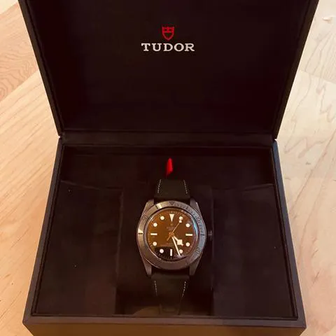 Tudor Black Bay 79210CNU 41mm Ceramic Black 2