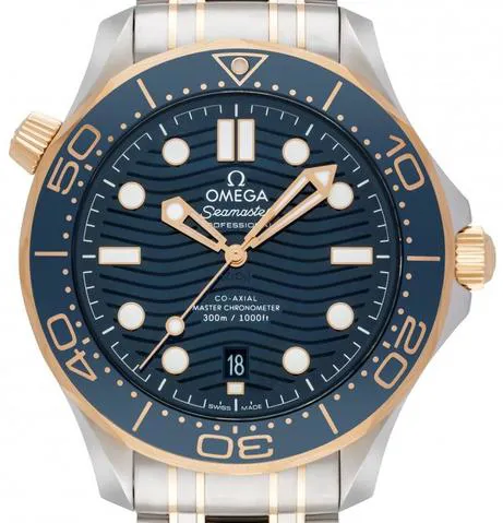 Omega Seamaster Diver 300M 210.20.42.20.03.001 42mm Yellow gold and Stainless steel Blue