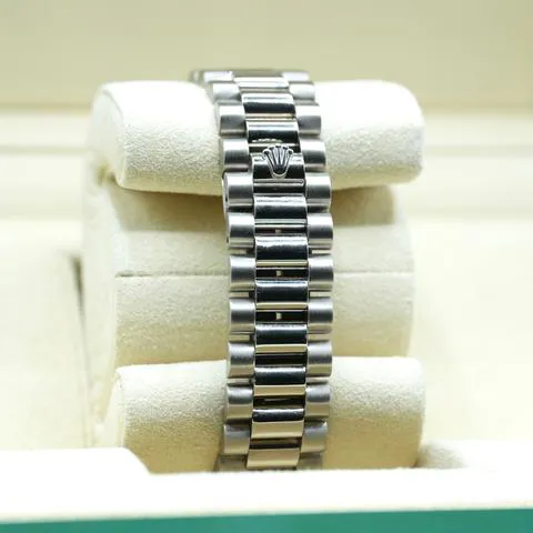 Rolex Day-Date 36 18049 36mm White gold Silver 8