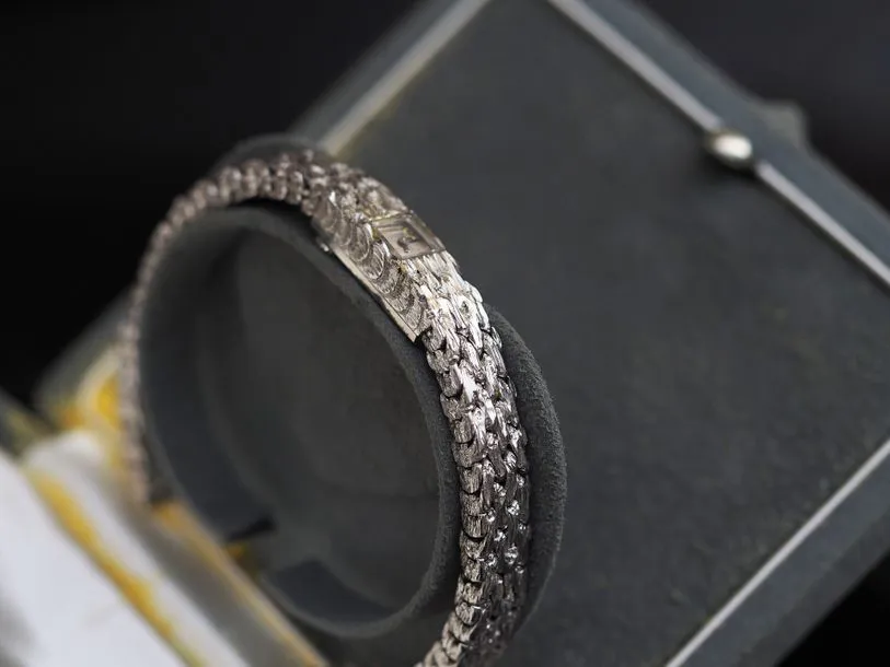 Boucheron 8mm White gold Gray 1