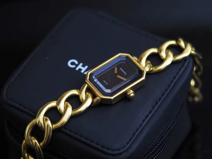 Chanel Première UE04019 20mm Yellow gold Black