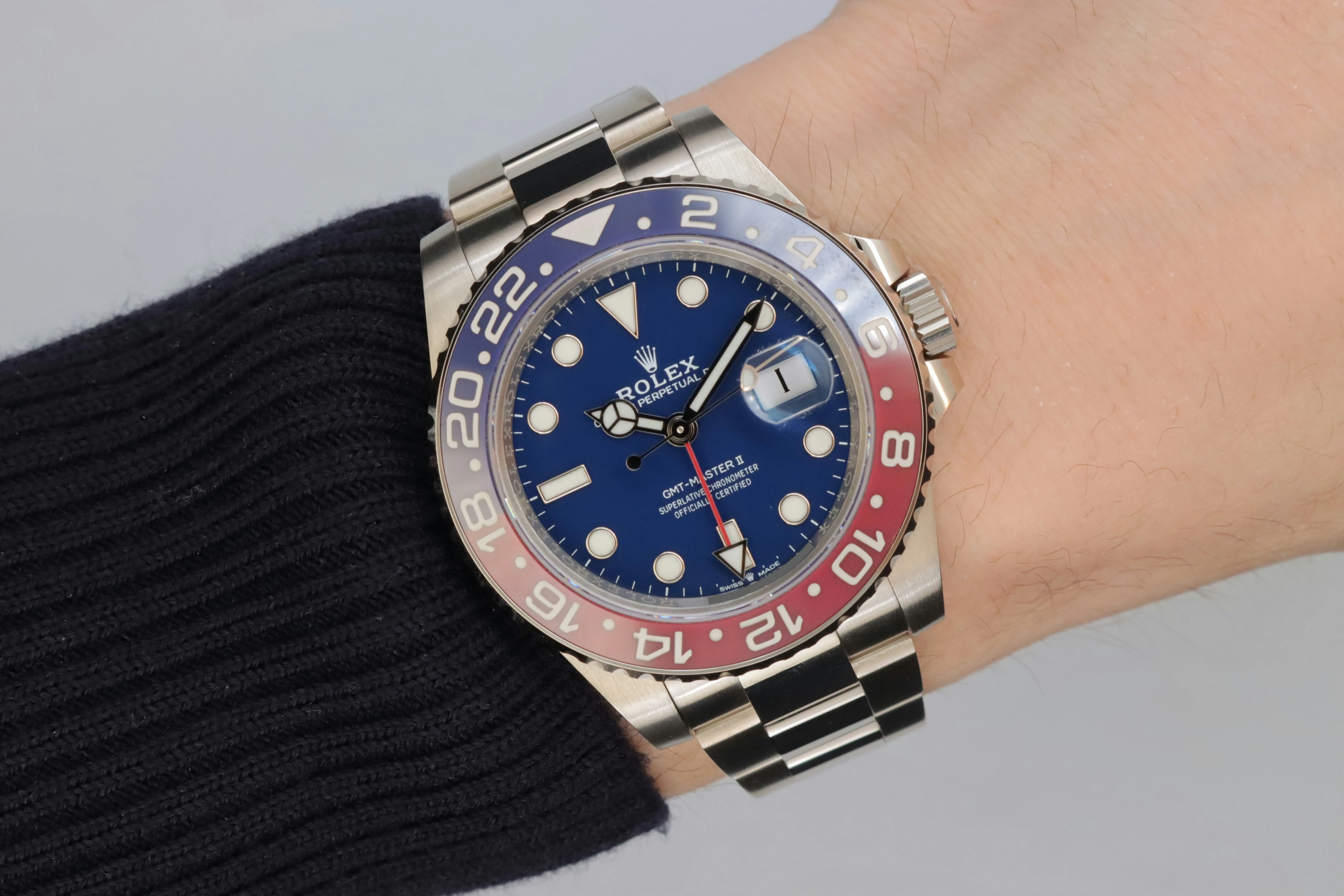 Rolex GMT-Master II 126719BLRO 40mm White gold Blue