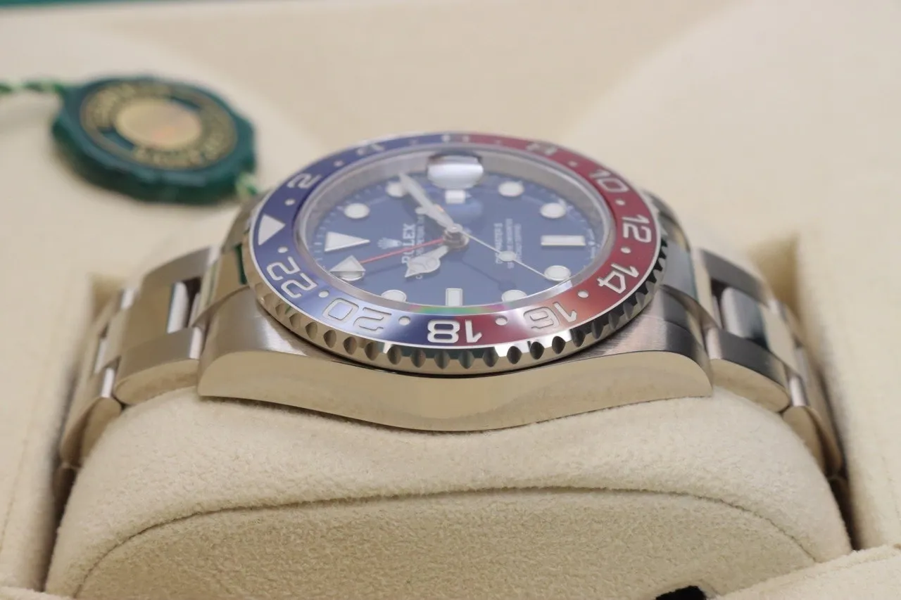 Rolex GMT-Master II 126719BLRO 40mm White gold Blue 6