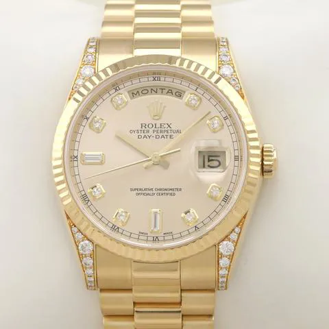 Rolex Day-Date 36 118338 36mm Yellow gold Champagne