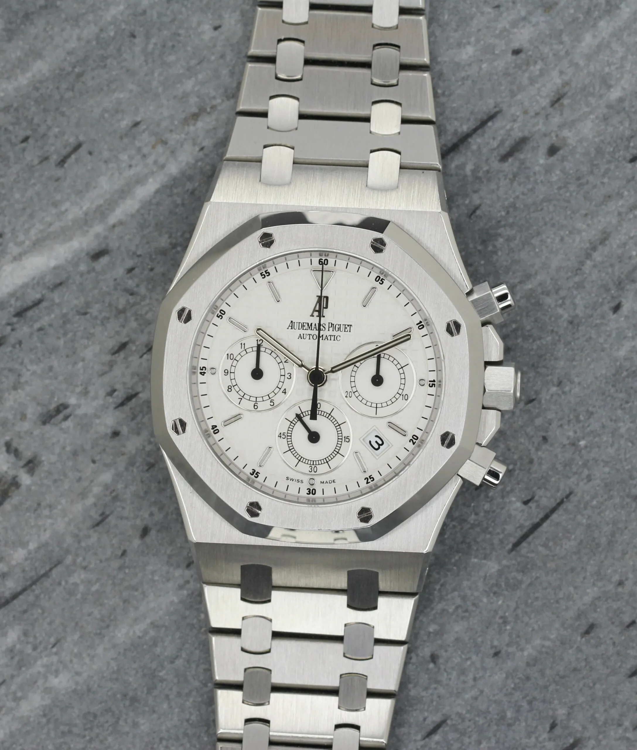 Audemars Piguet 39mm Stainless steel White