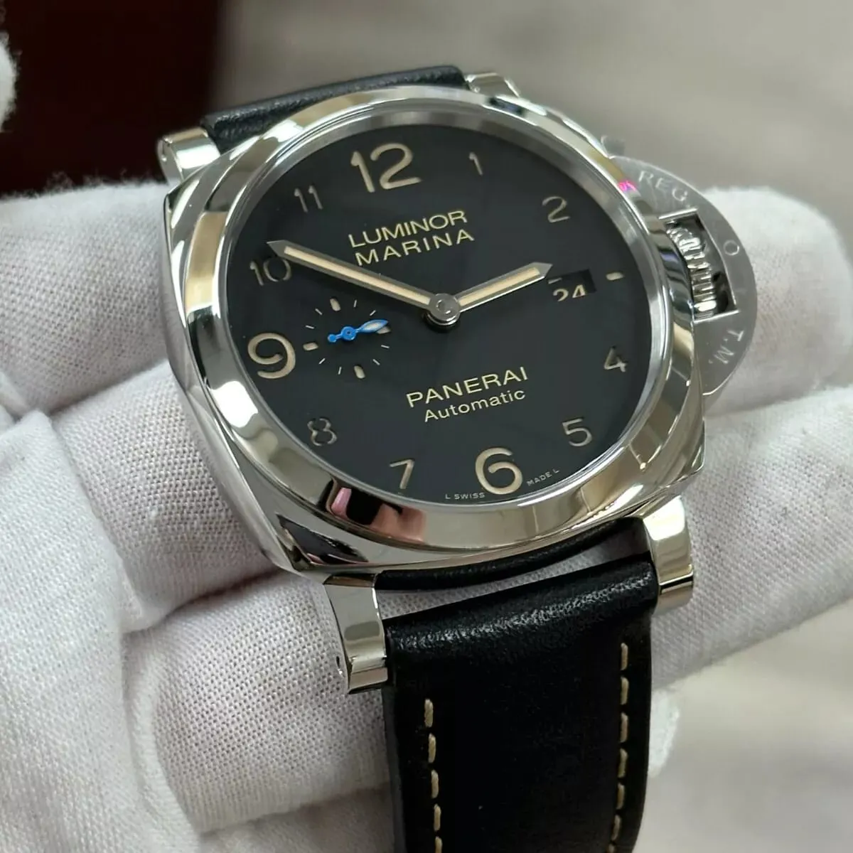 Panerai Luminor 1950 PAM01359 44mm Stainless steel Black