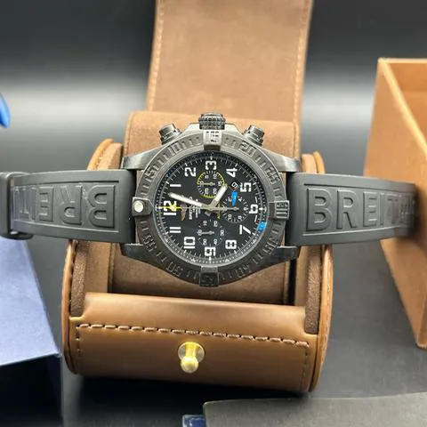 Breitling Avenger Hurricane XB0170E41B1S1 50mm Carbon fiber Black