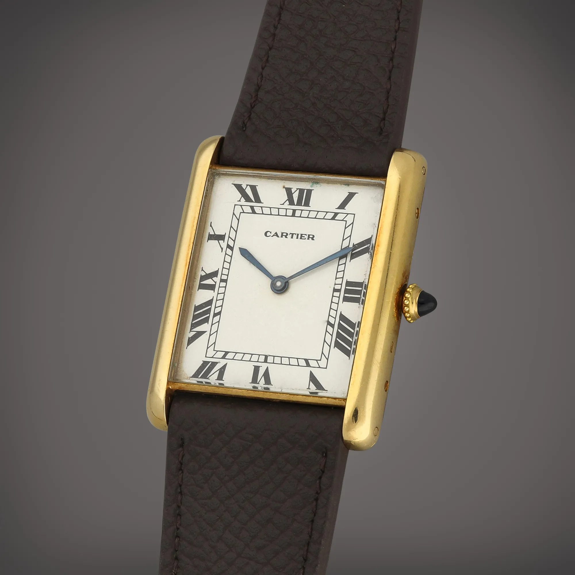 Cartier Tank Louis 17002 28mm Yellow gold White