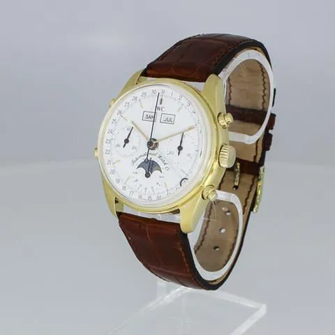 IWC 3710 36mm Yellow gold White 5