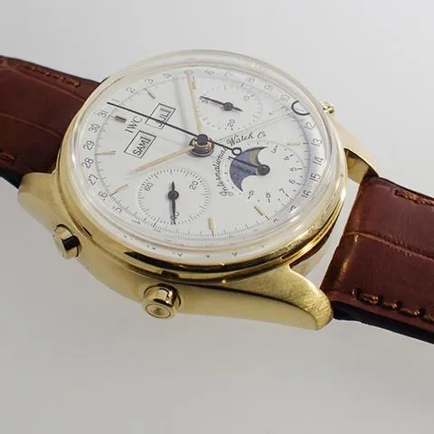 IWC 3710 36mm Yellow gold White 8