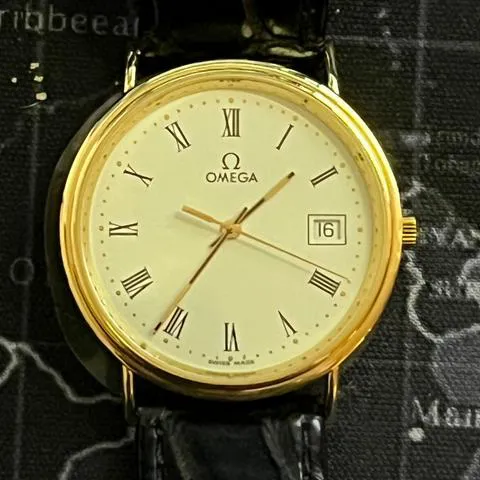 Omega De Ville 196.750 33mm Yellow gold 5