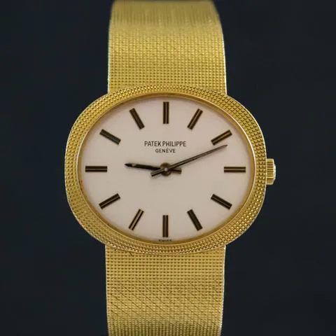 Patek Philippe Ellipse 32mm Yellow gold Silver