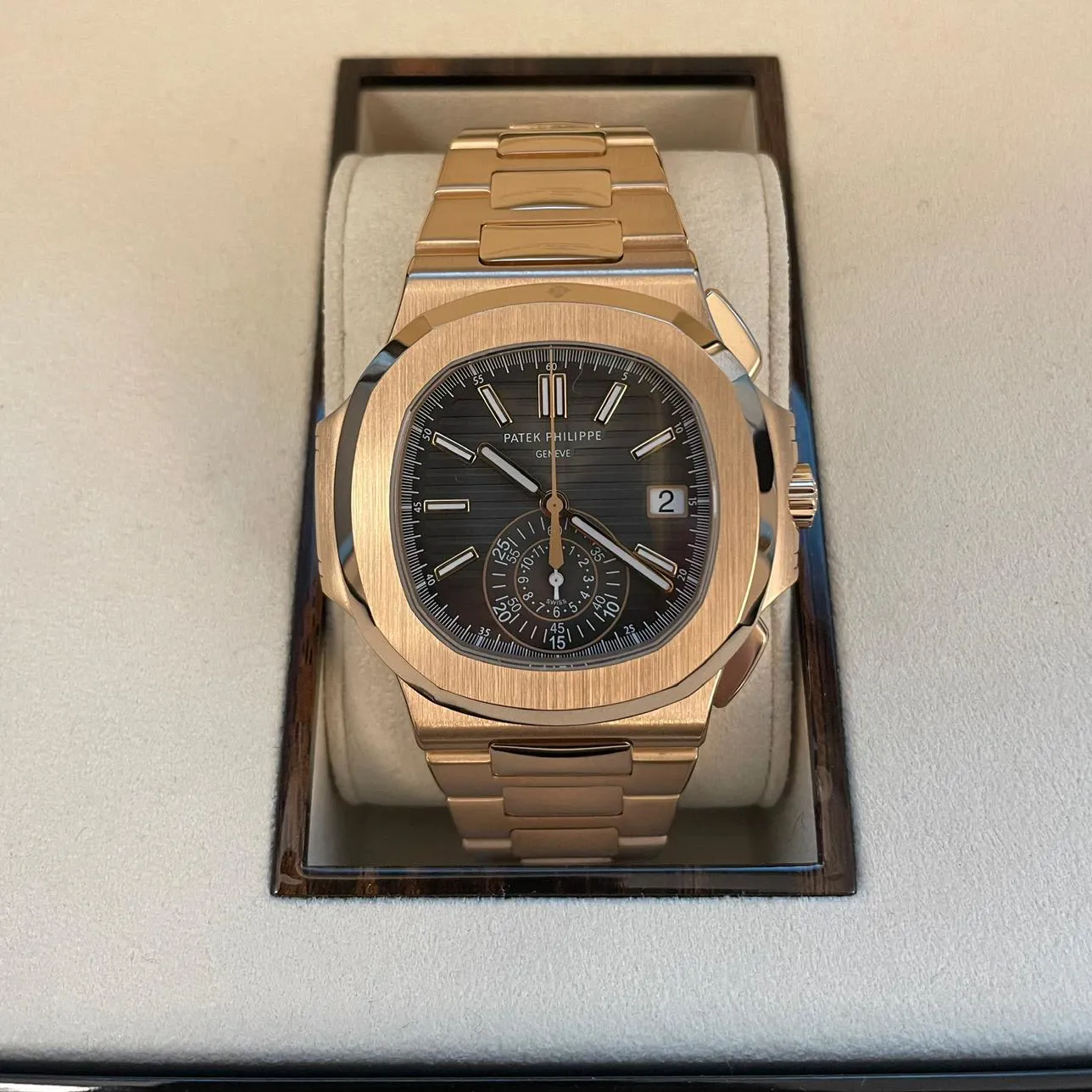 Patek Philippe Nautilus 5980/1R-001 40.5mm Rose gold Black