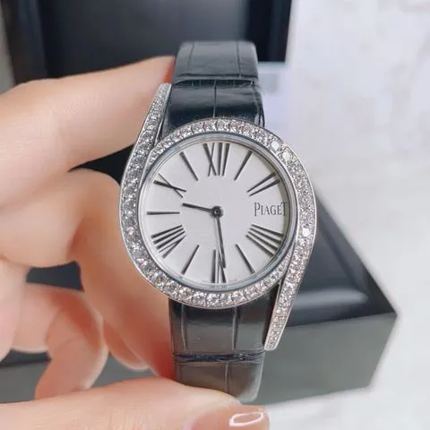 Piaget Limelight G0A45360 32mm White gold Silver