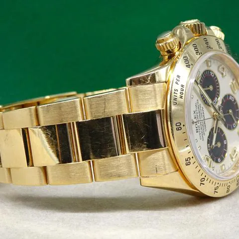 Rolex Daytona 116528 40mm Yellow gold White 2